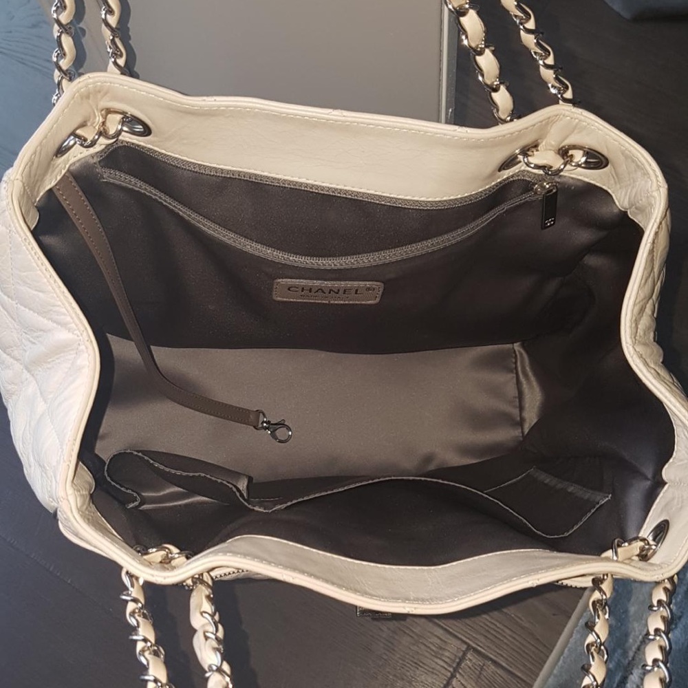 Sold!!! CHANEL Bag S/S 2008 “East west” - Picture 7 of 9